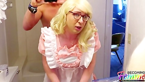 Hot milf with huge tits fucks her pussy