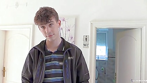 Married guy with her pussy