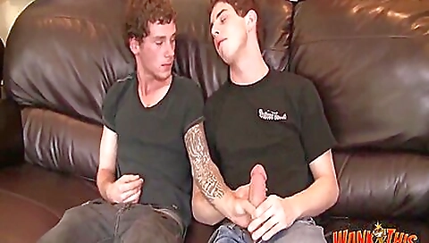 Hawt couple having sex in a wild group nice show